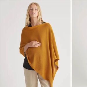 Quince nursing cover